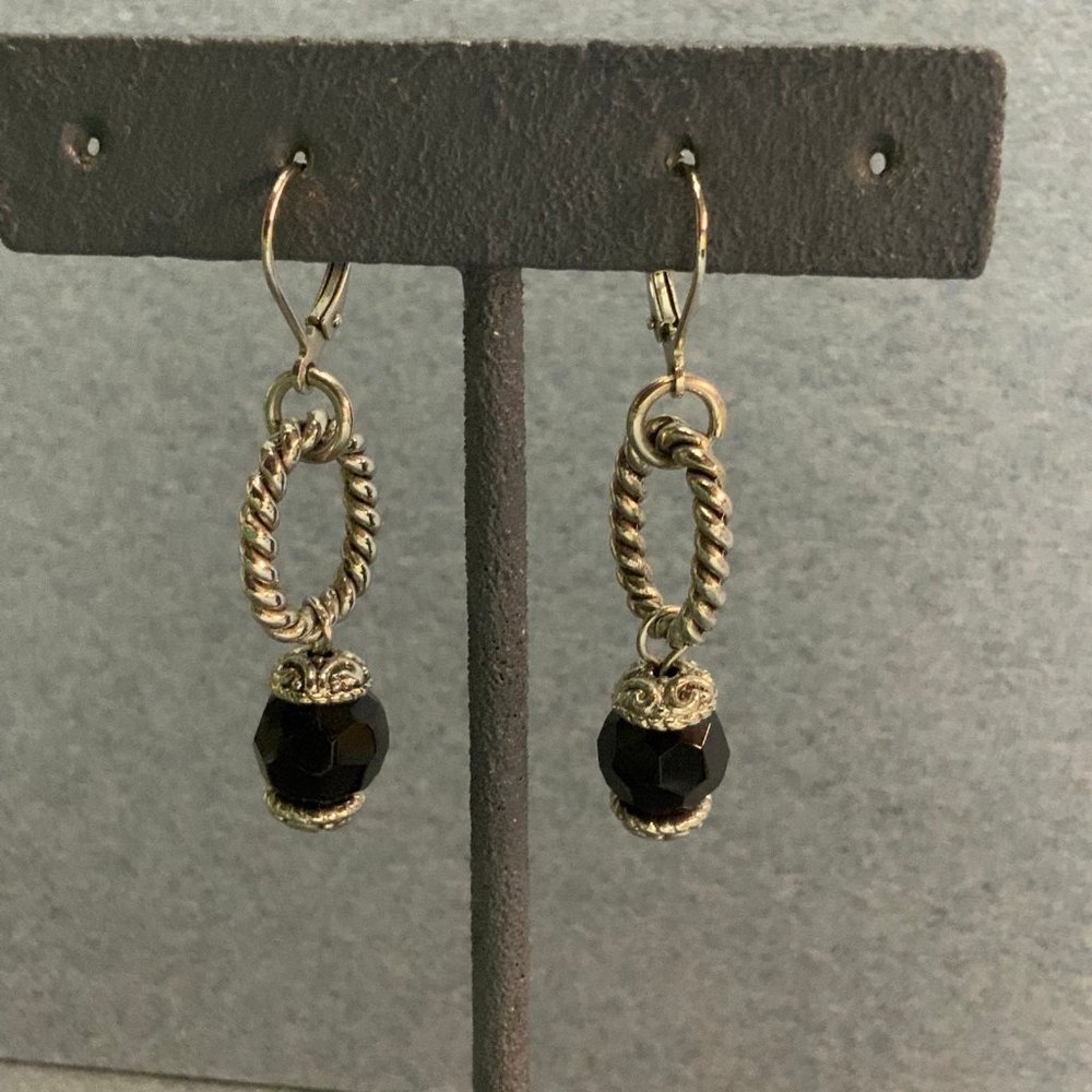 Dangle Latch Hook Earrings Pierced Silver Rope